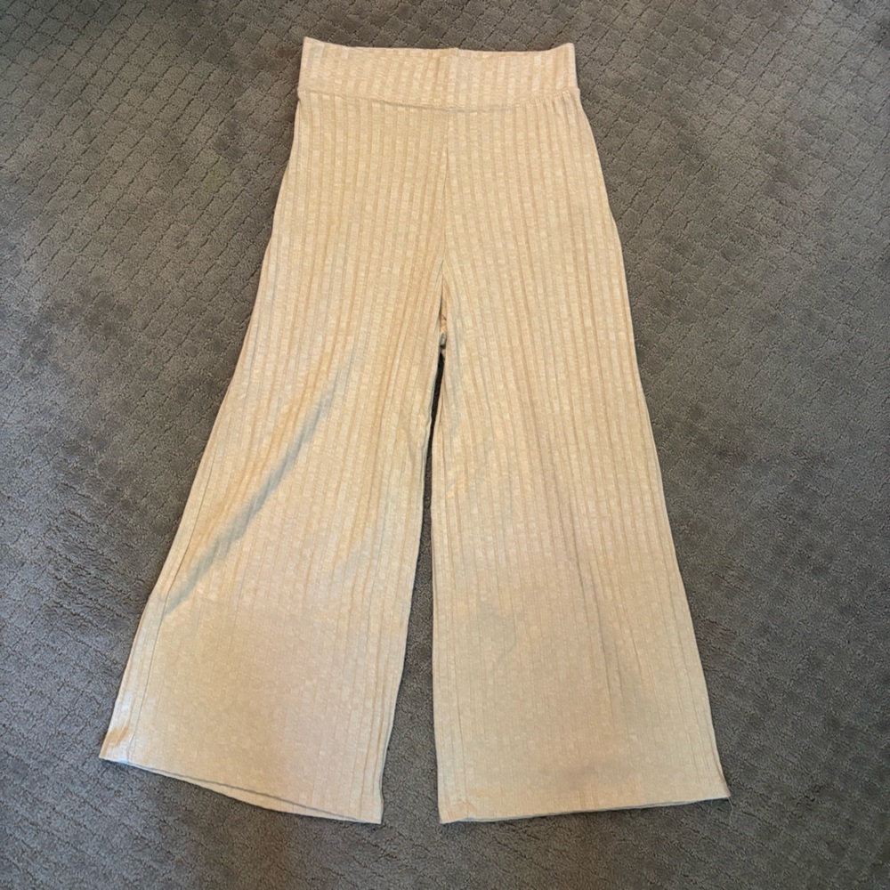 Stradivarius ribbed wide leg cropped pants